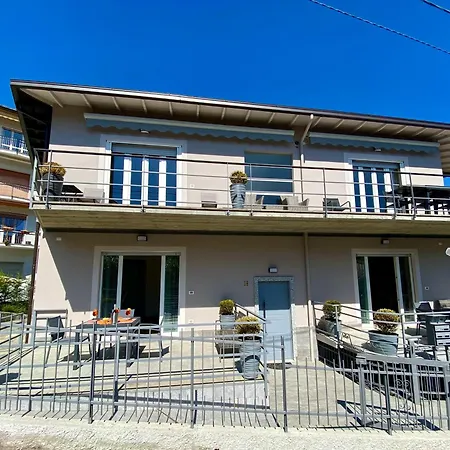 Golfo Borromeo 4 バヴェーノ